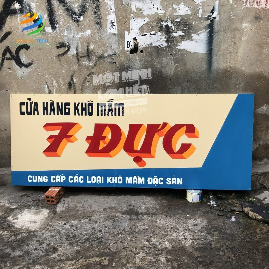 Vẽ bảng hiệu bằng tay đơn giản, nhanh chóng, giá rẻ tận nơi cho khách hàng